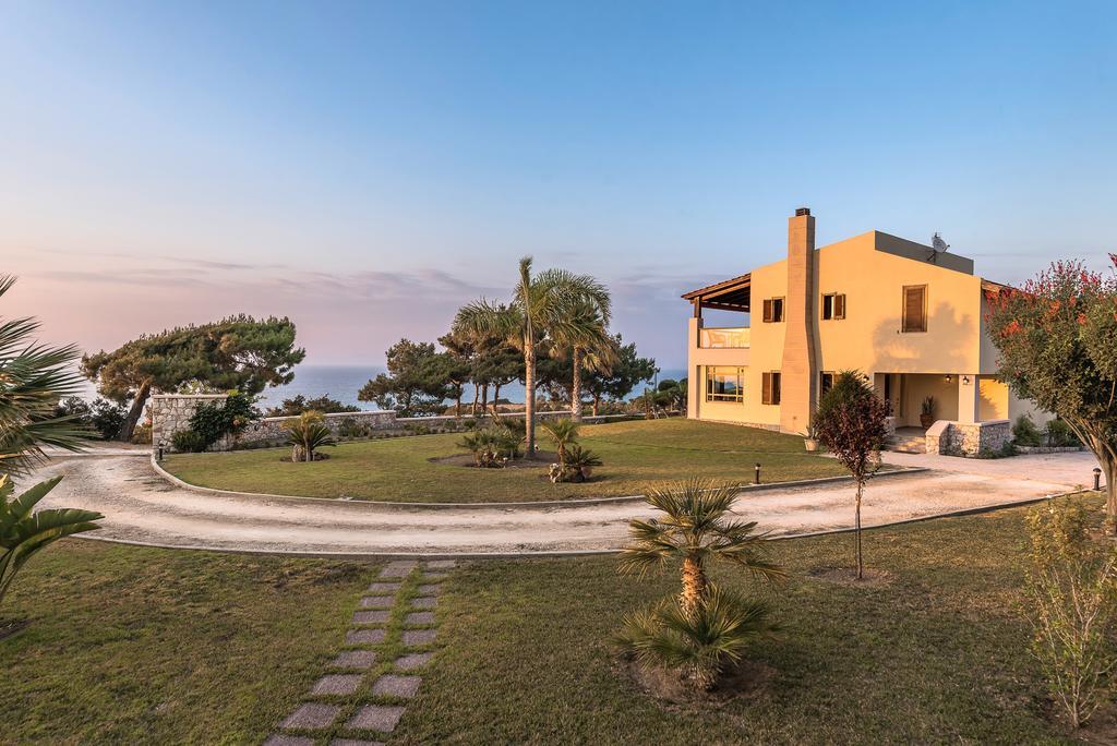 Villa Russelia Kalavárda 외부 사진