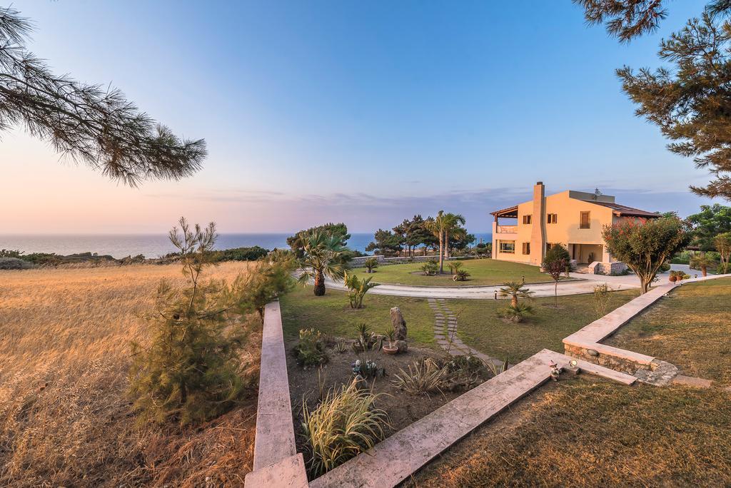 Villa Russelia Kalavárda 외부 사진
